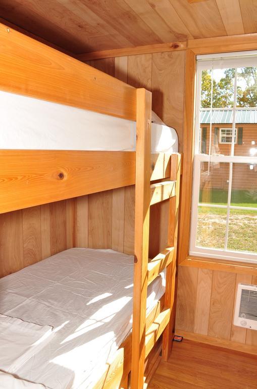 Plymouth Rock Camping Resort Rustic Cabin Elkhart Lake Eksteriør billede