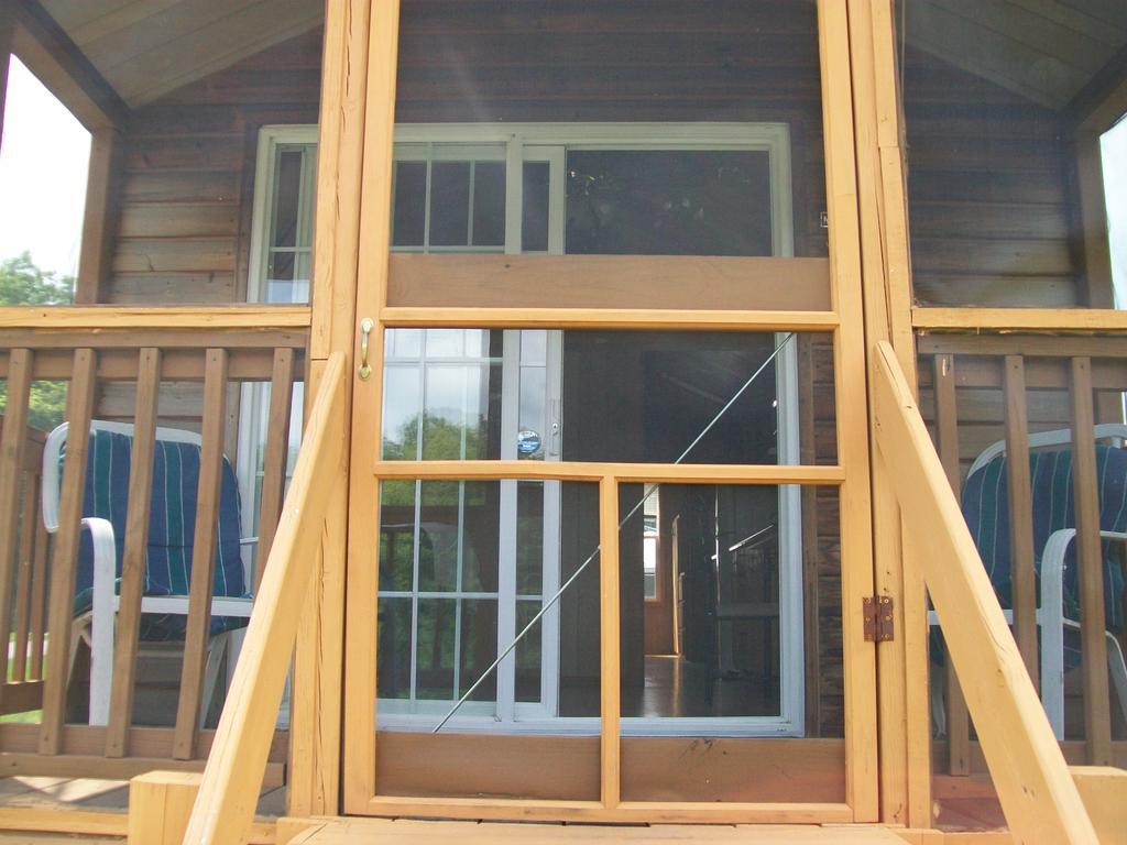 Plymouth Rock Camping Resort Rustic Cabin Elkhart Lake Eksteriør billede