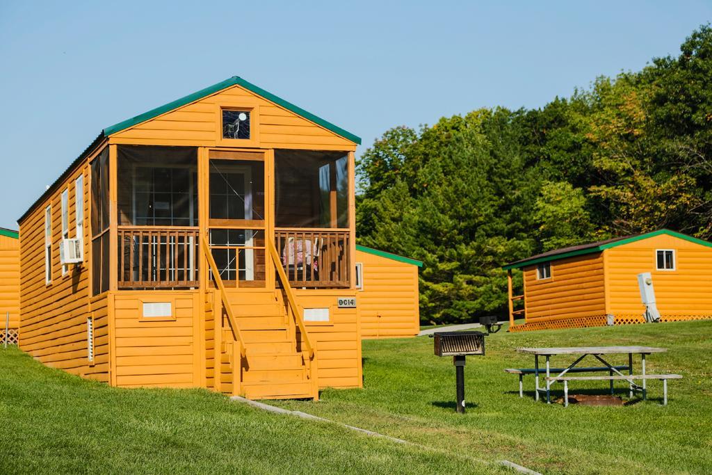 Plymouth Rock Camping Resort Rustic Cabin Elkhart Lake Eksteriør billede